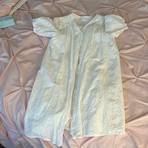 Girls white Zara dress with buttons and flowers cutout pattern